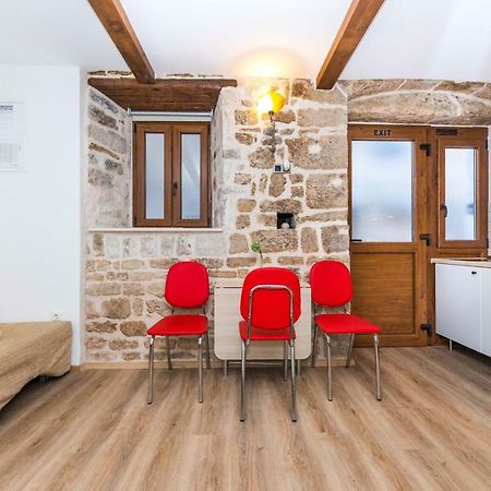 Ferienwohnung First Vestibul Split Exterior foto